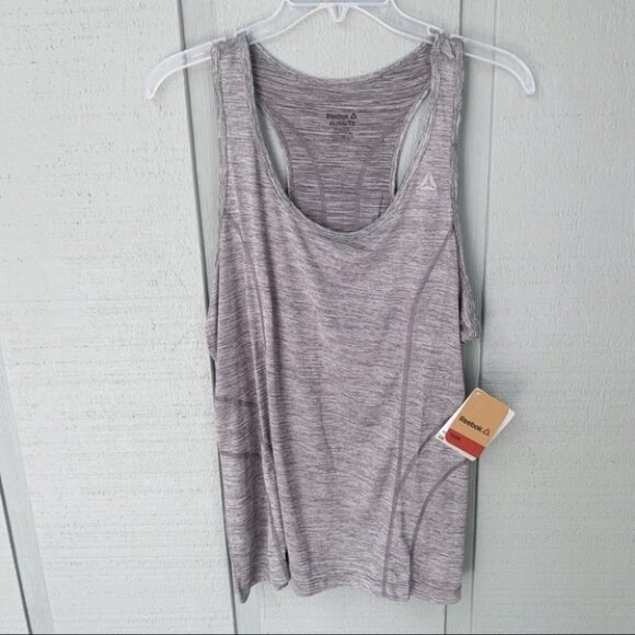 •- NWT Reebok Dynamic Slim Racerback Tank - Picture 3 of 9